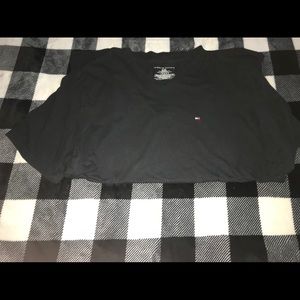 women’s tommy Hilfiger v-neck tee